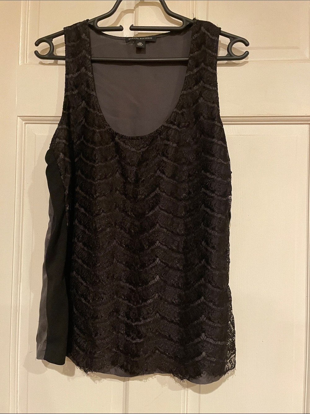 Banana Republic Black Lace Scoop Neck Camisole